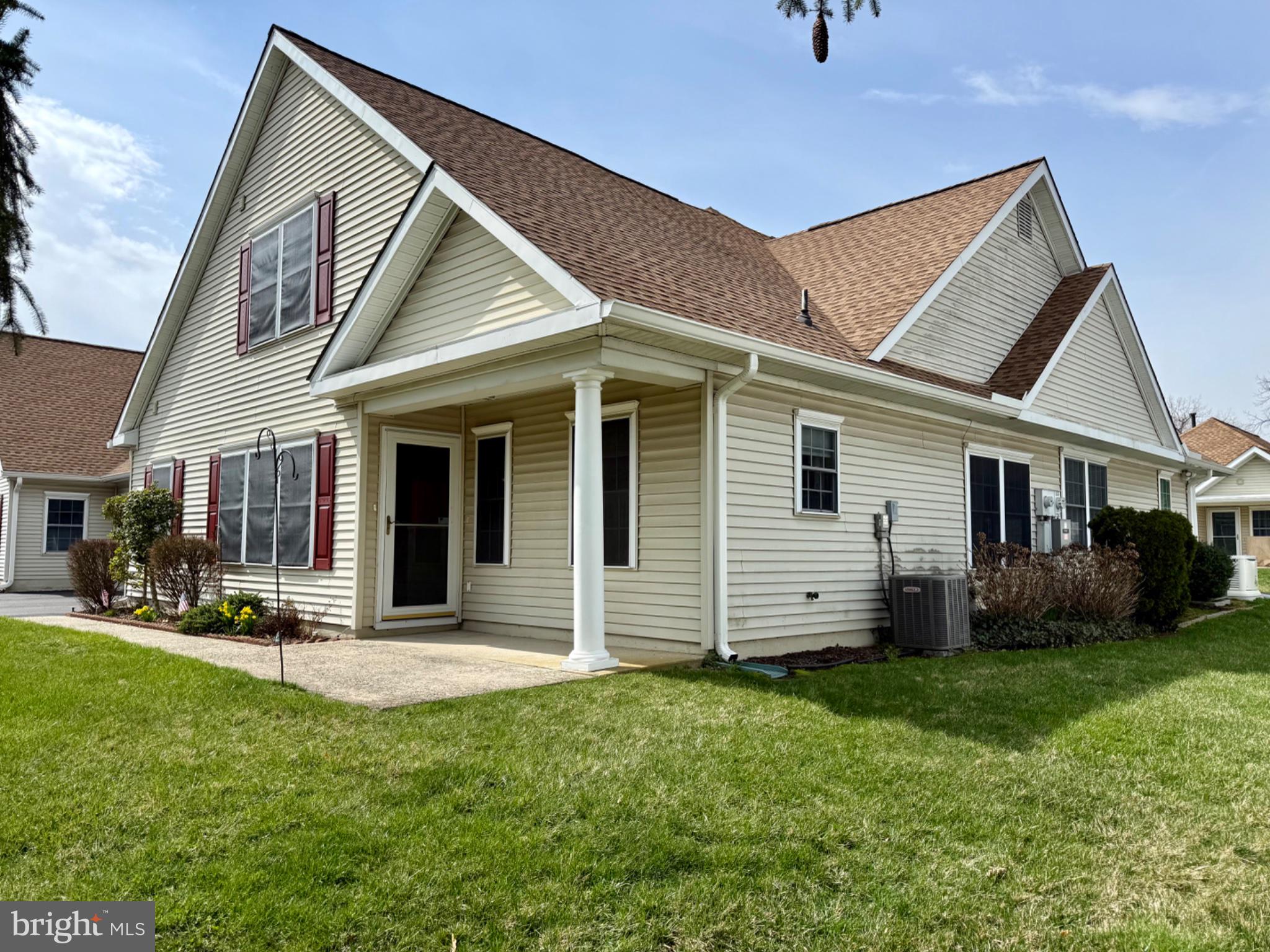 AVENROWE - Residential