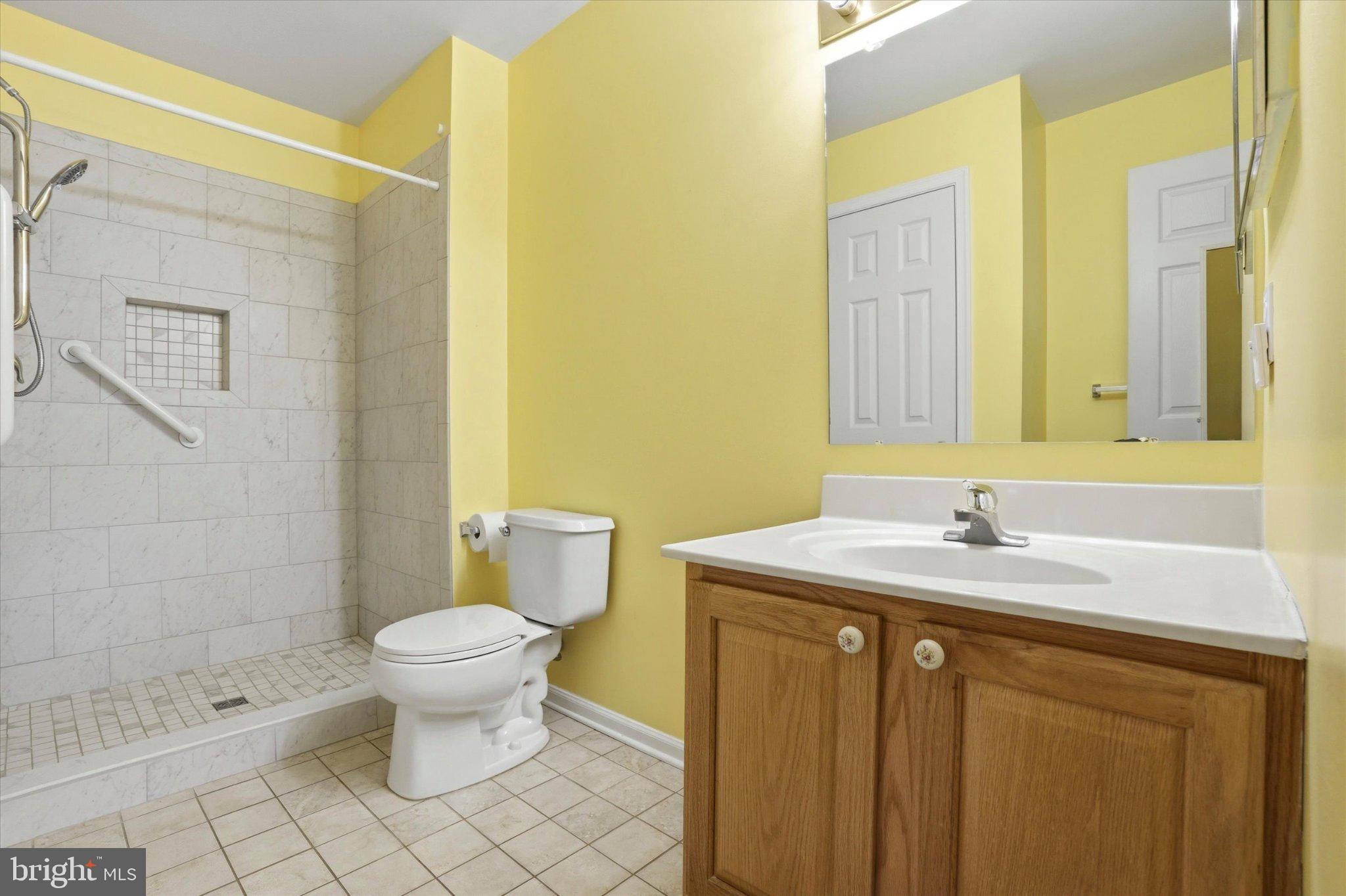 AVENROWE - Residential