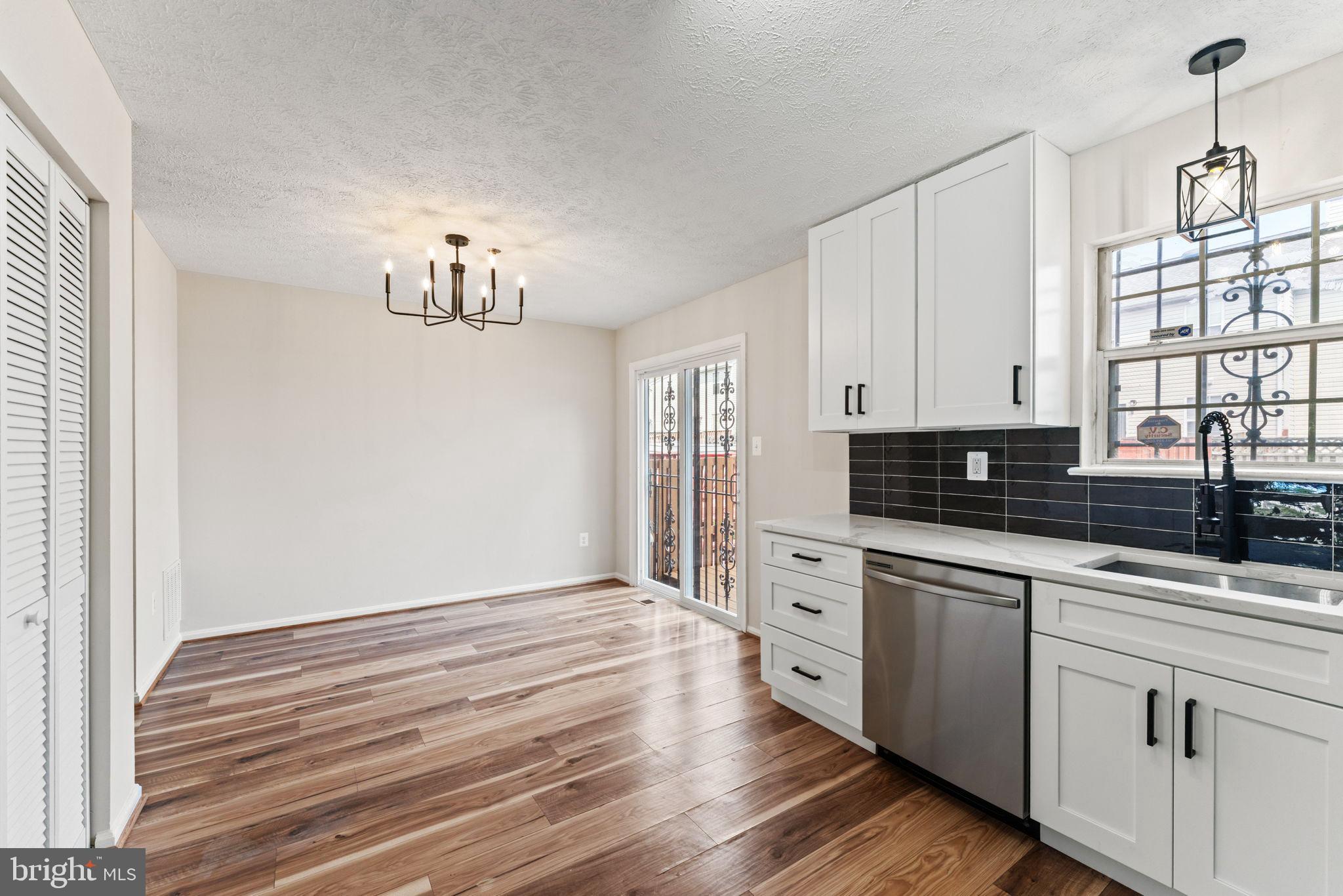 5244 DAVENTRY TERRACE