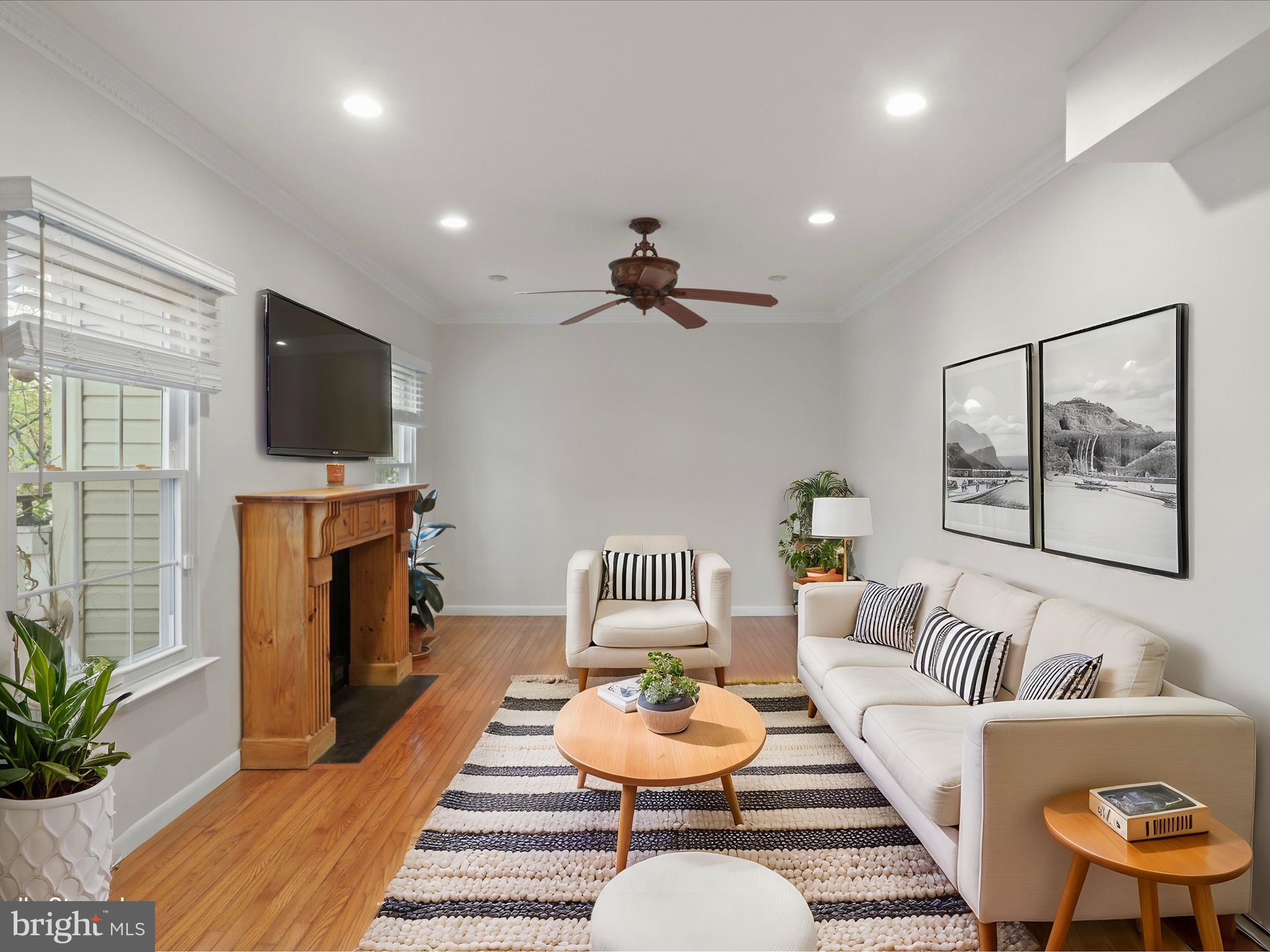 FLOWER HILL - Residential