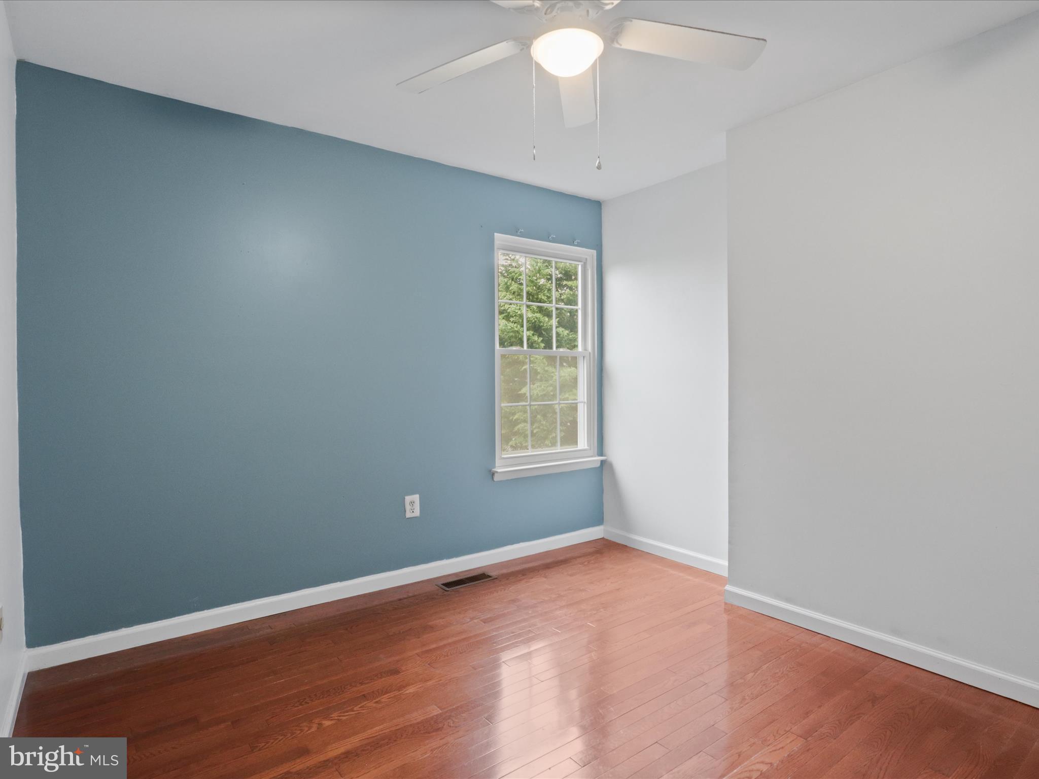 FLOWER HILL - Residential