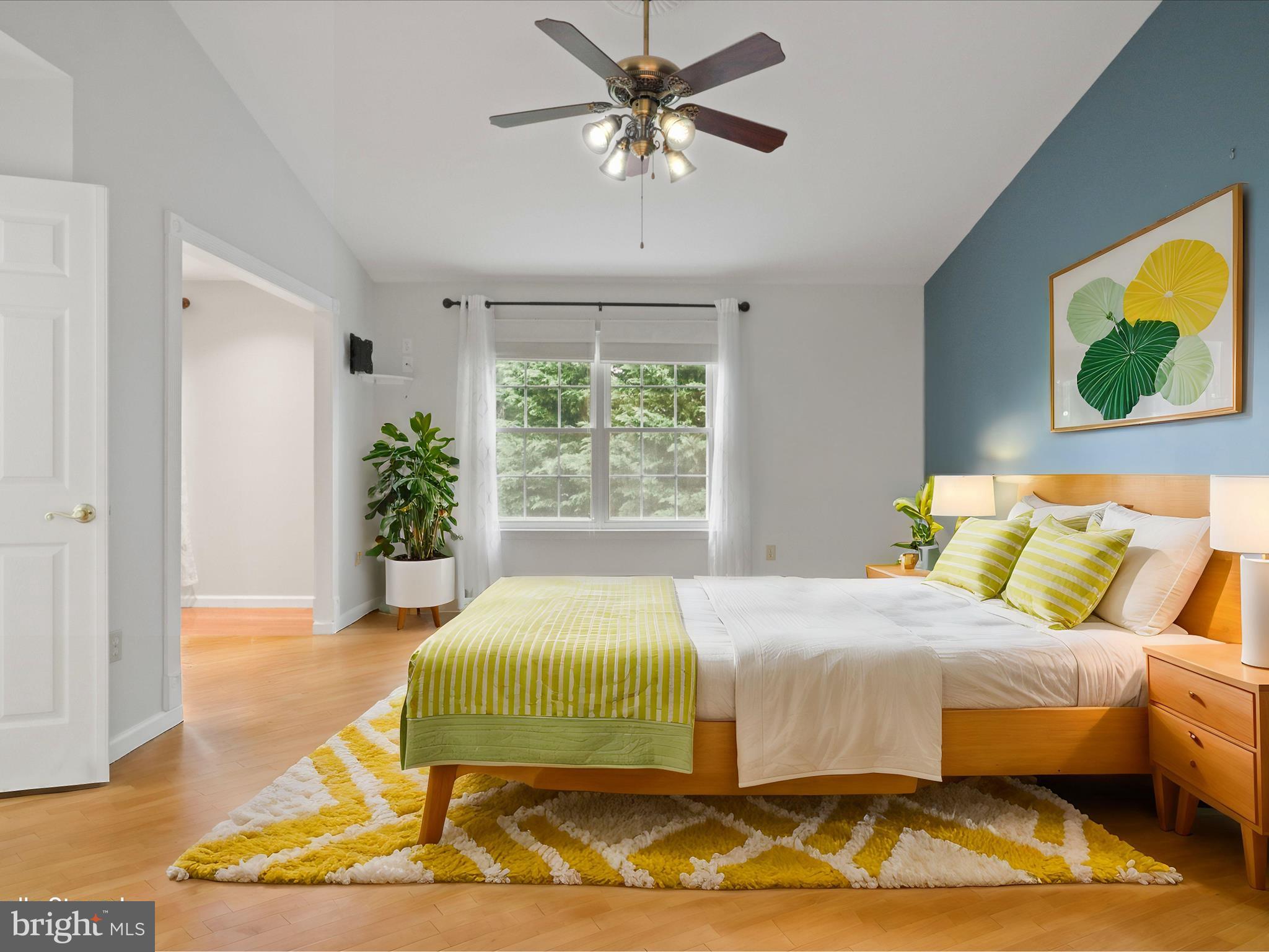 FLOWER HILL - Residential