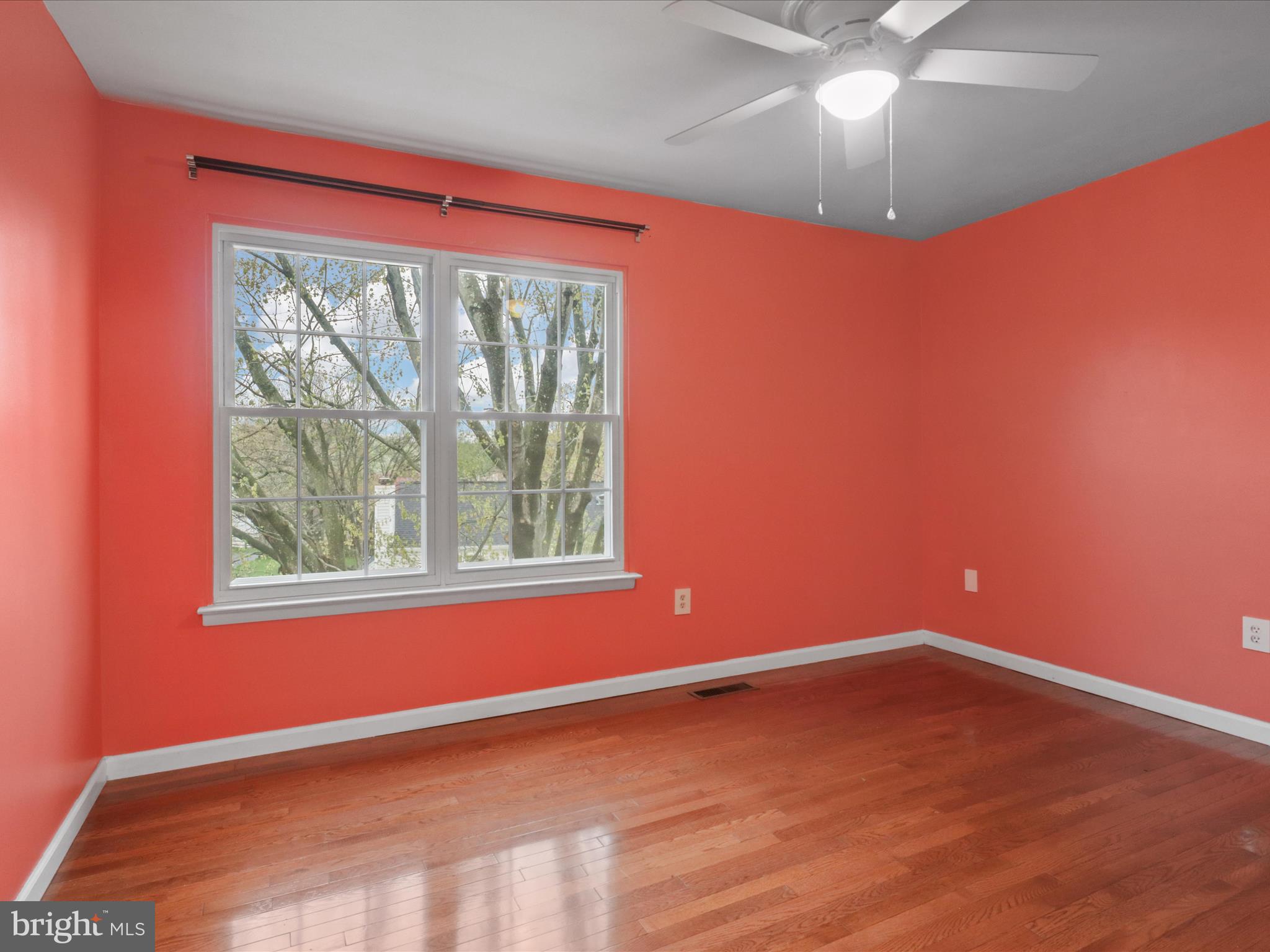 FLOWER HILL - Residential