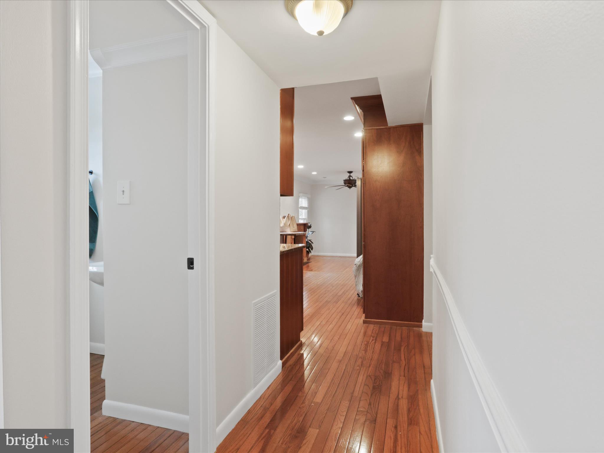 FLOWER HILL - Residential