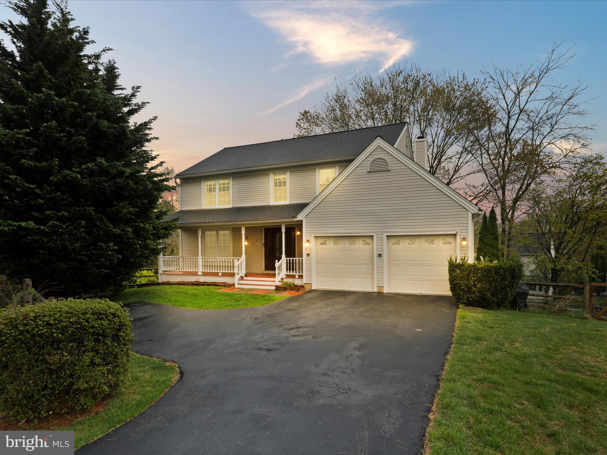 FLOWER HILL - Residential