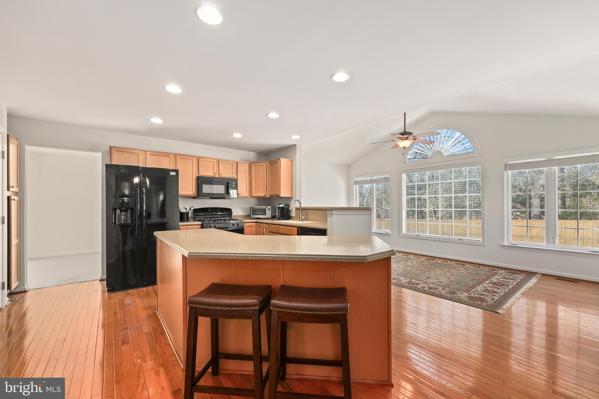 LINTON CREST - Residential