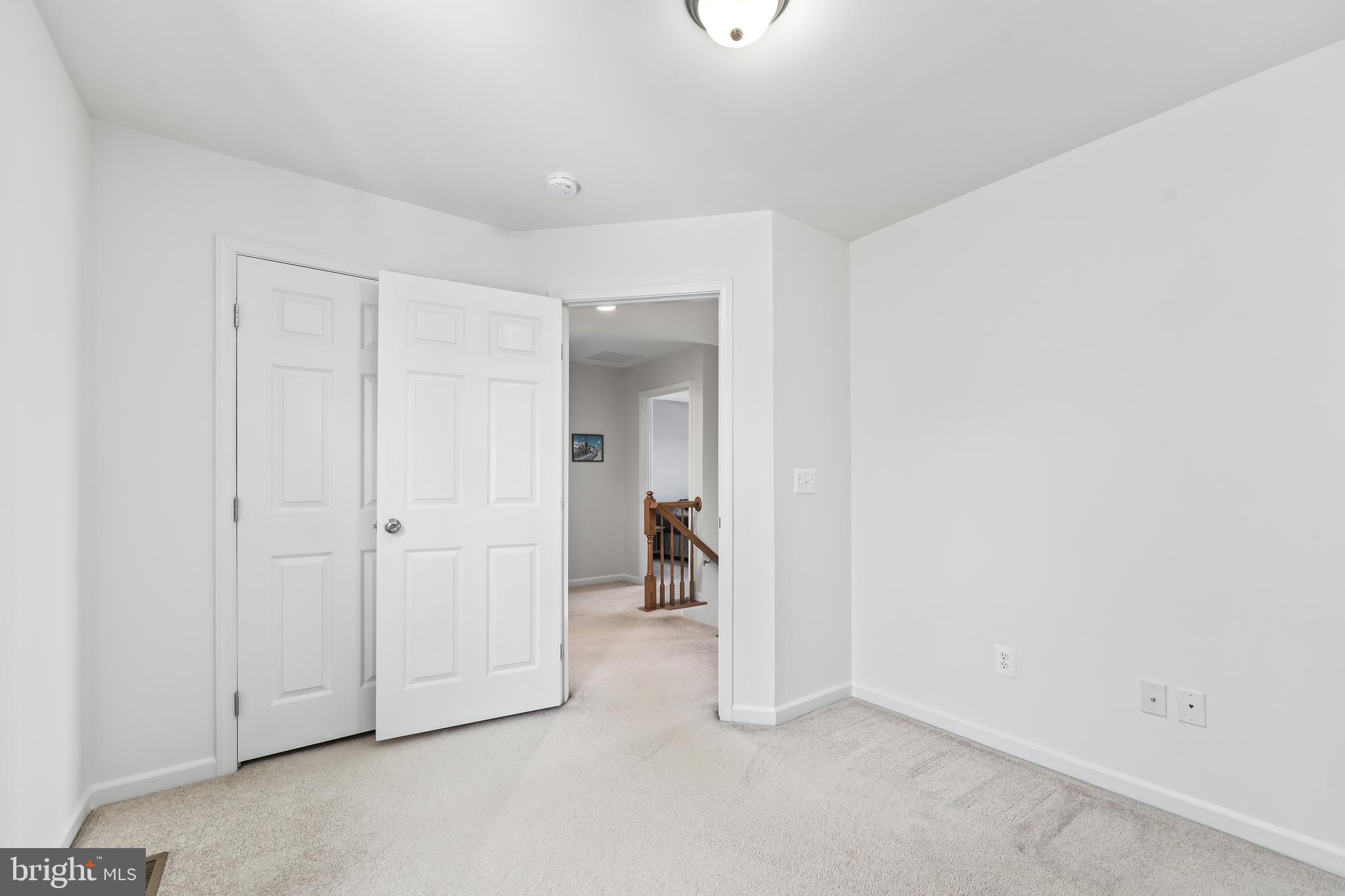 LINTON CREST - Residential