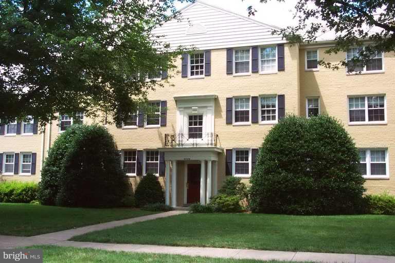 BELLE VIEW - Residential Lease