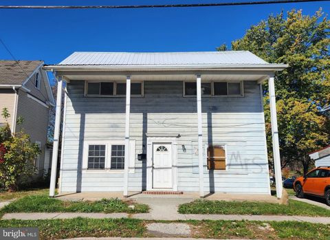 153 BOWERY STREET FROSTBURG MD 21532