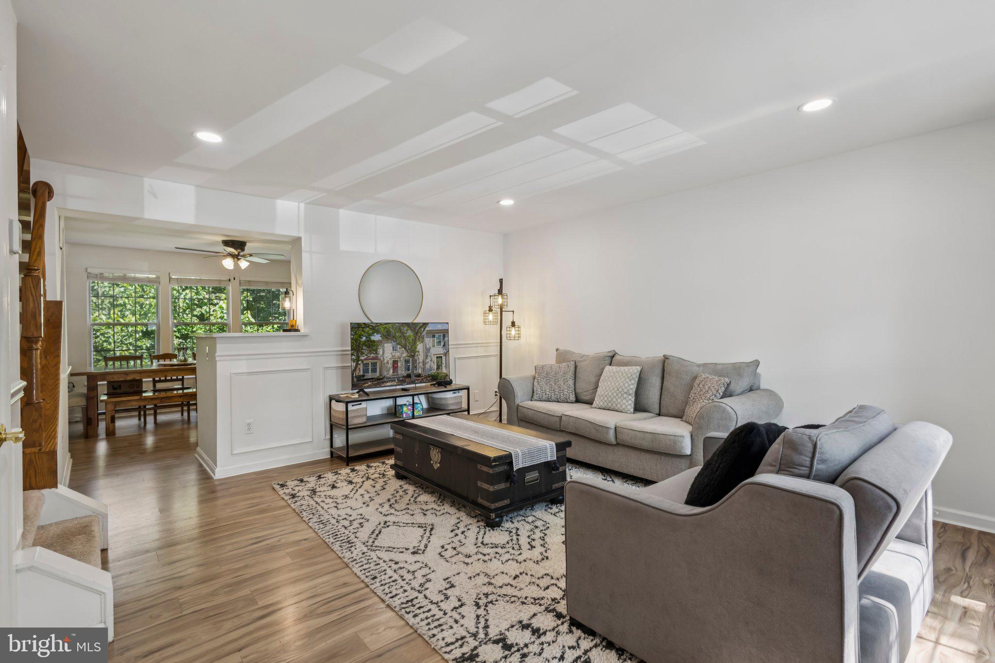 9440 TEABERRY COURT
