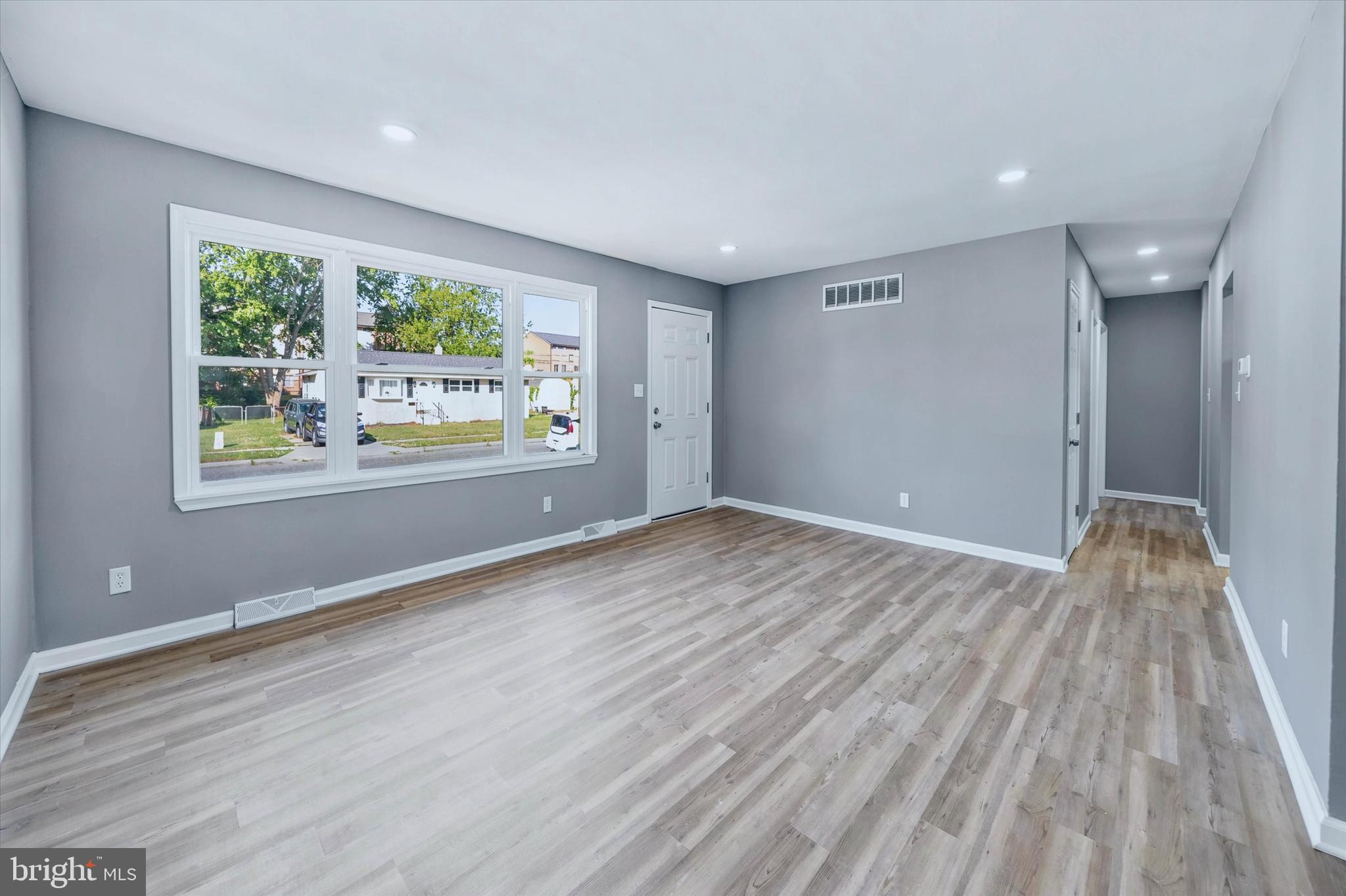 325 FREAR DRIVE
