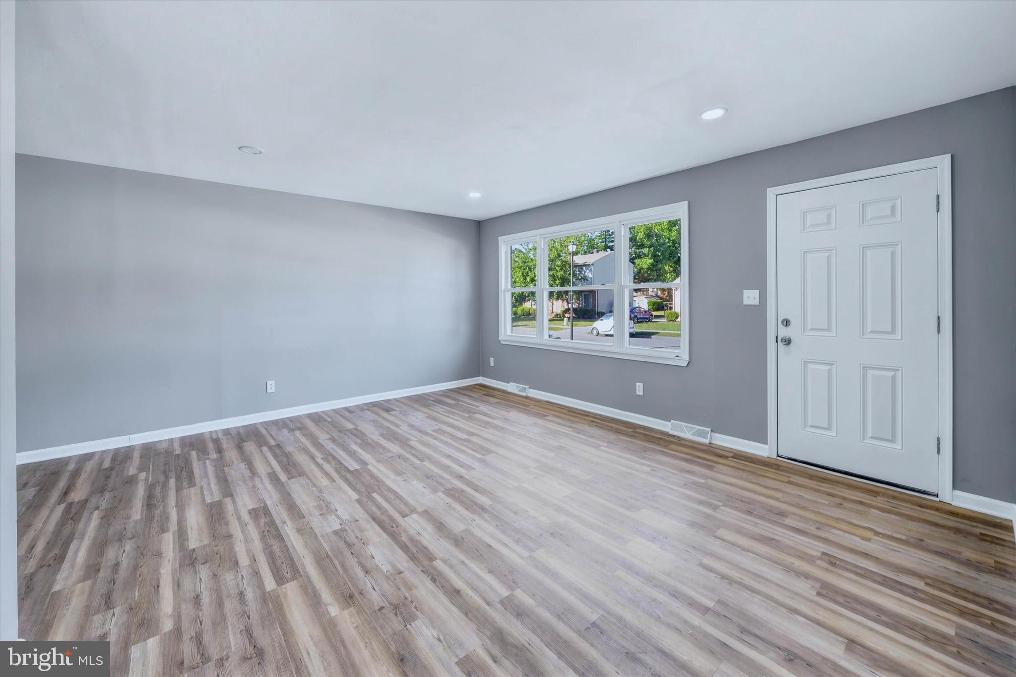 325 FREAR DRIVE