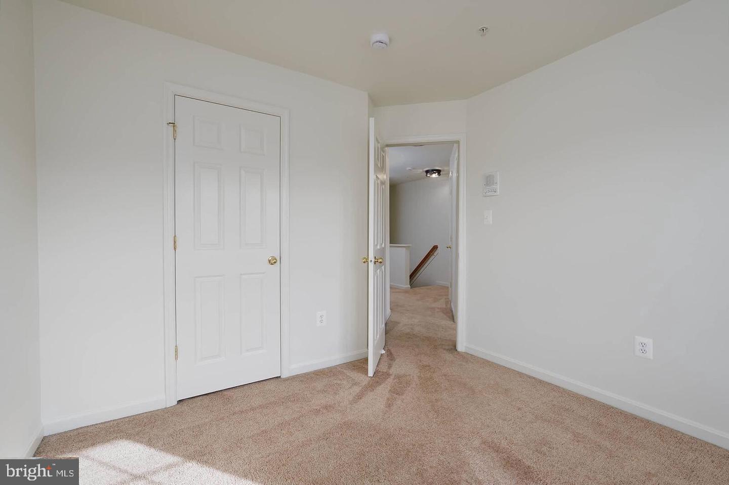 URBANA - Residential Lease