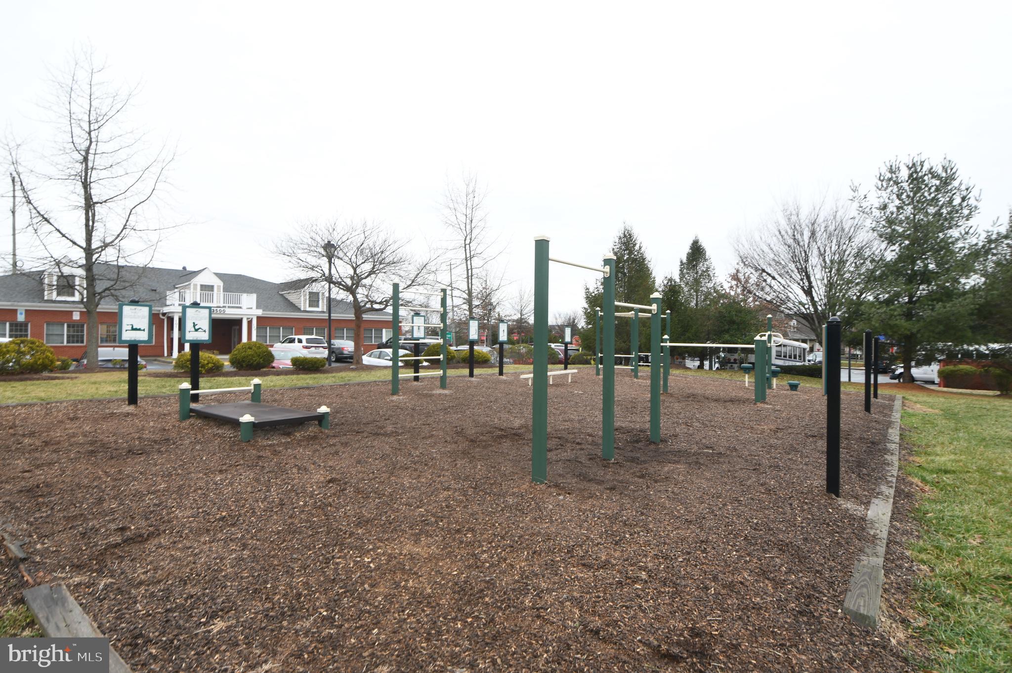 URBANA - Residential Lease