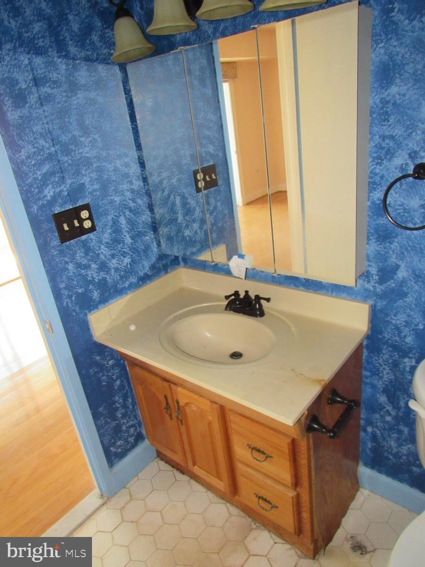 GREENS AT LEISURE WORLD - Residential