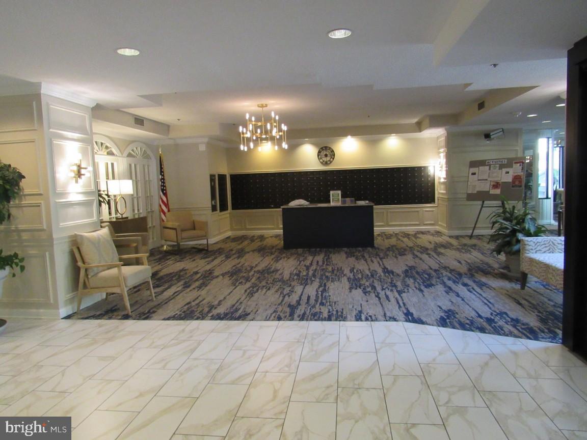 15101 INTERLACHEN DRIVE 1-112