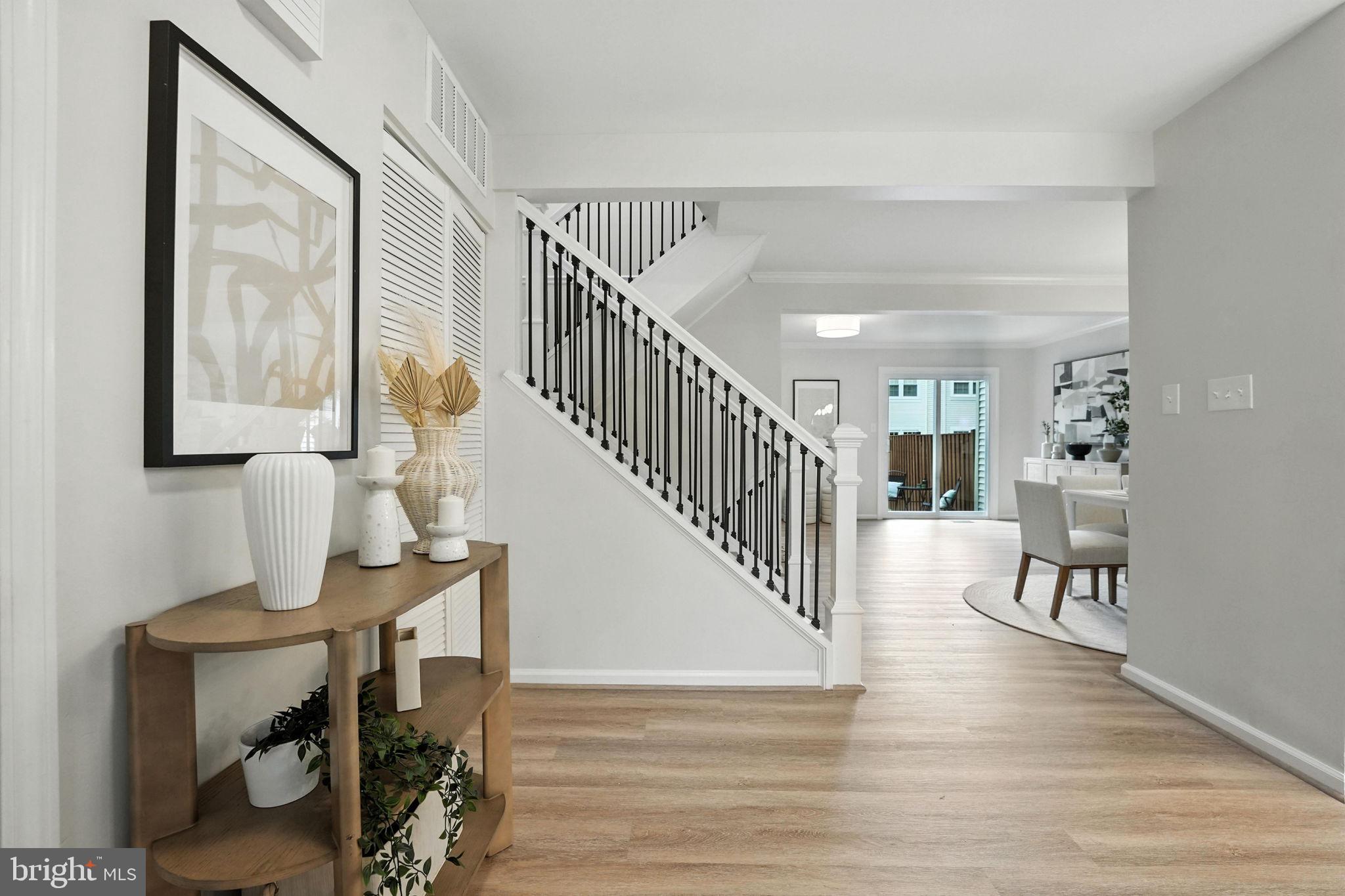 10304 MOCKINGBIRD POND COURT