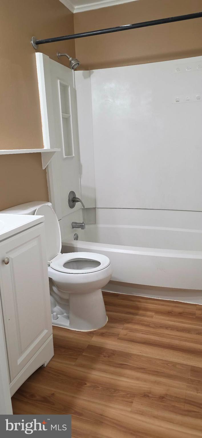 WESTWOOD - Residential Lease