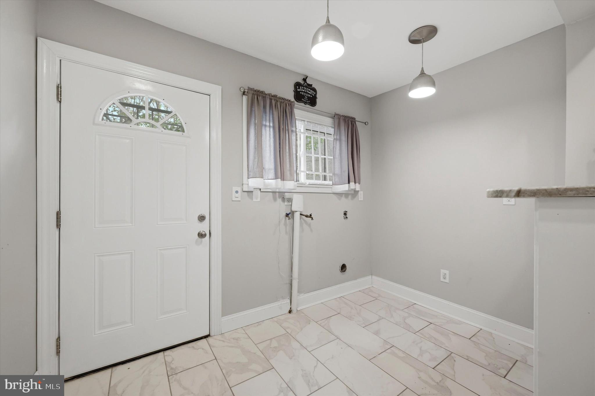 BELMONT - Residential
