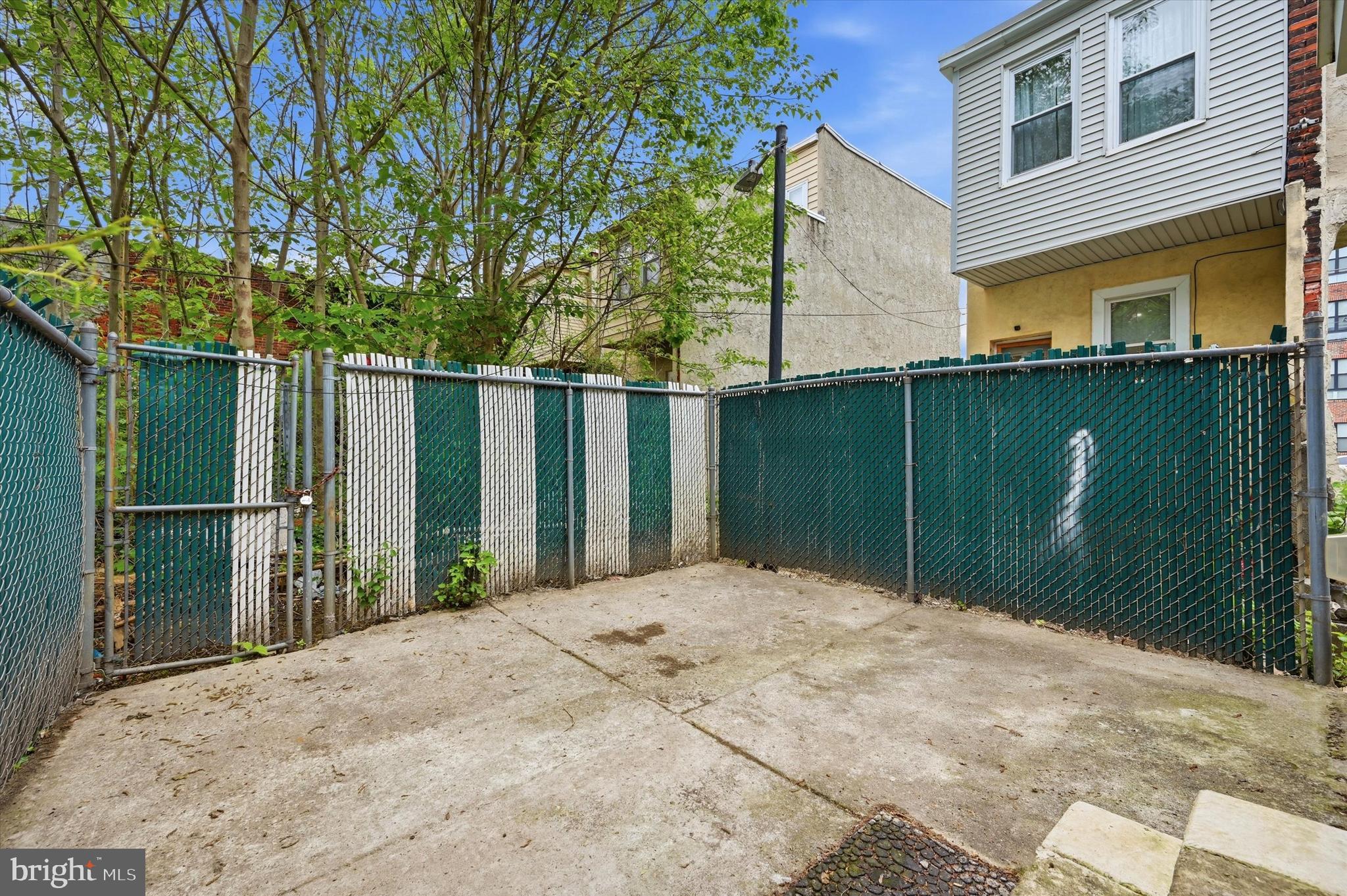 BELMONT - Residential