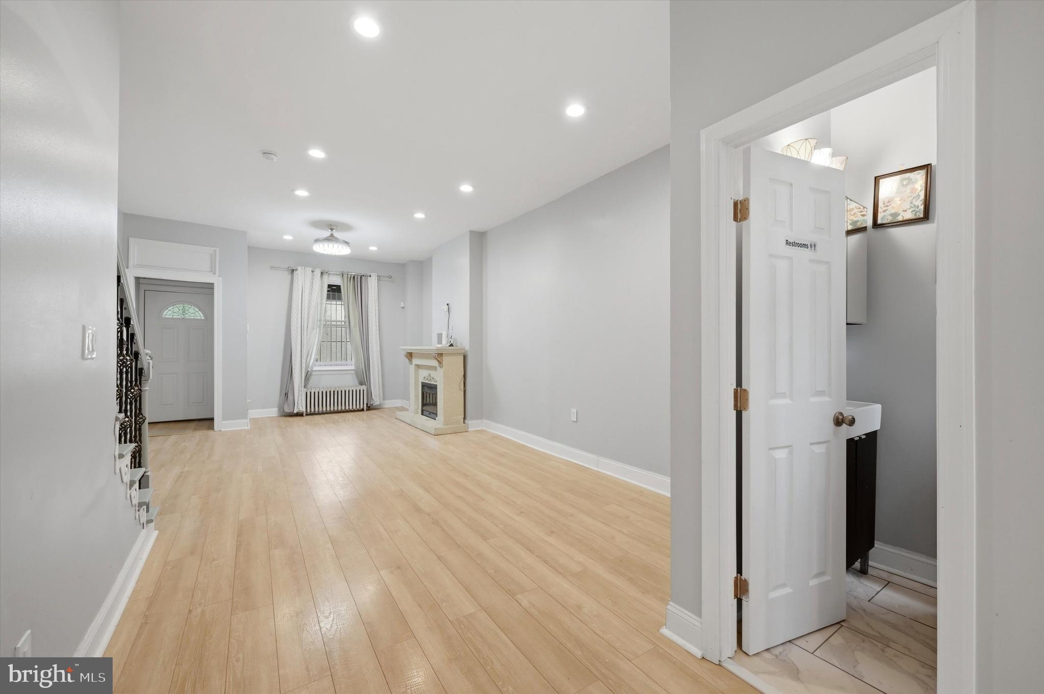 BELMONT - Residential