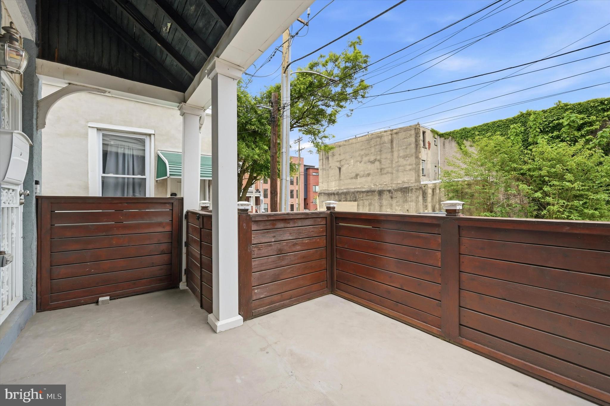 BELMONT - Residential
