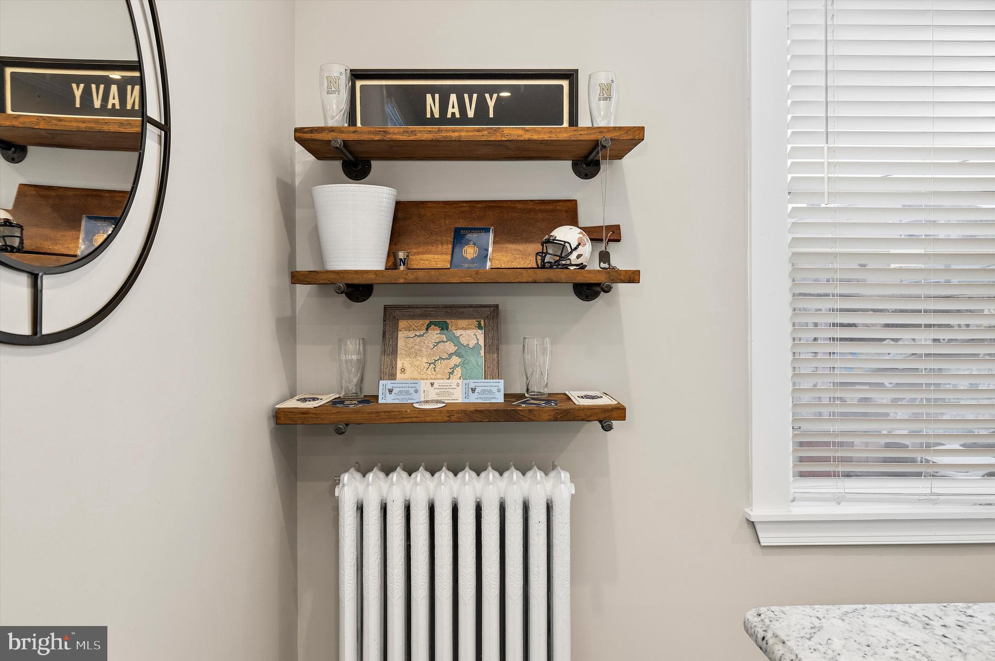 HISTORIC DISTRICT - Residential