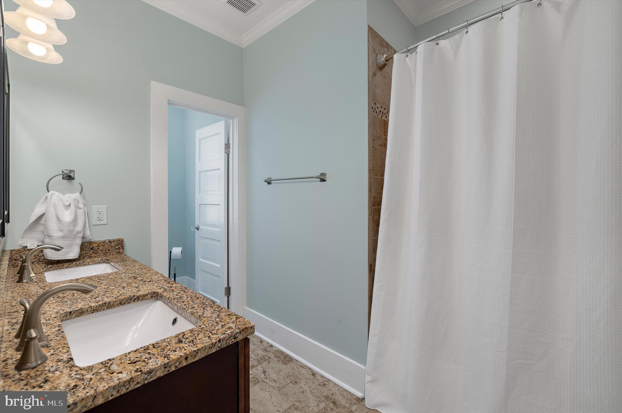 HISTORIC DISTRICT - Residential