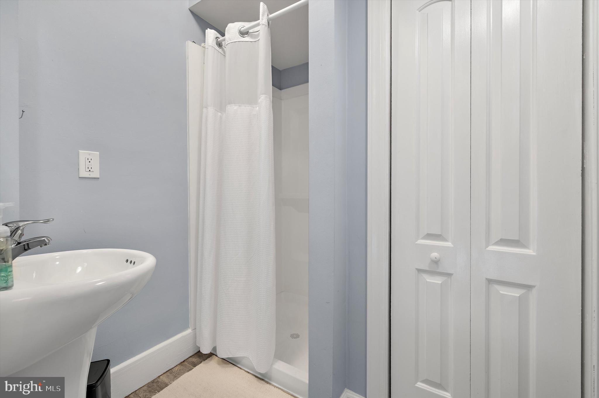 HISTORIC DISTRICT - Residential