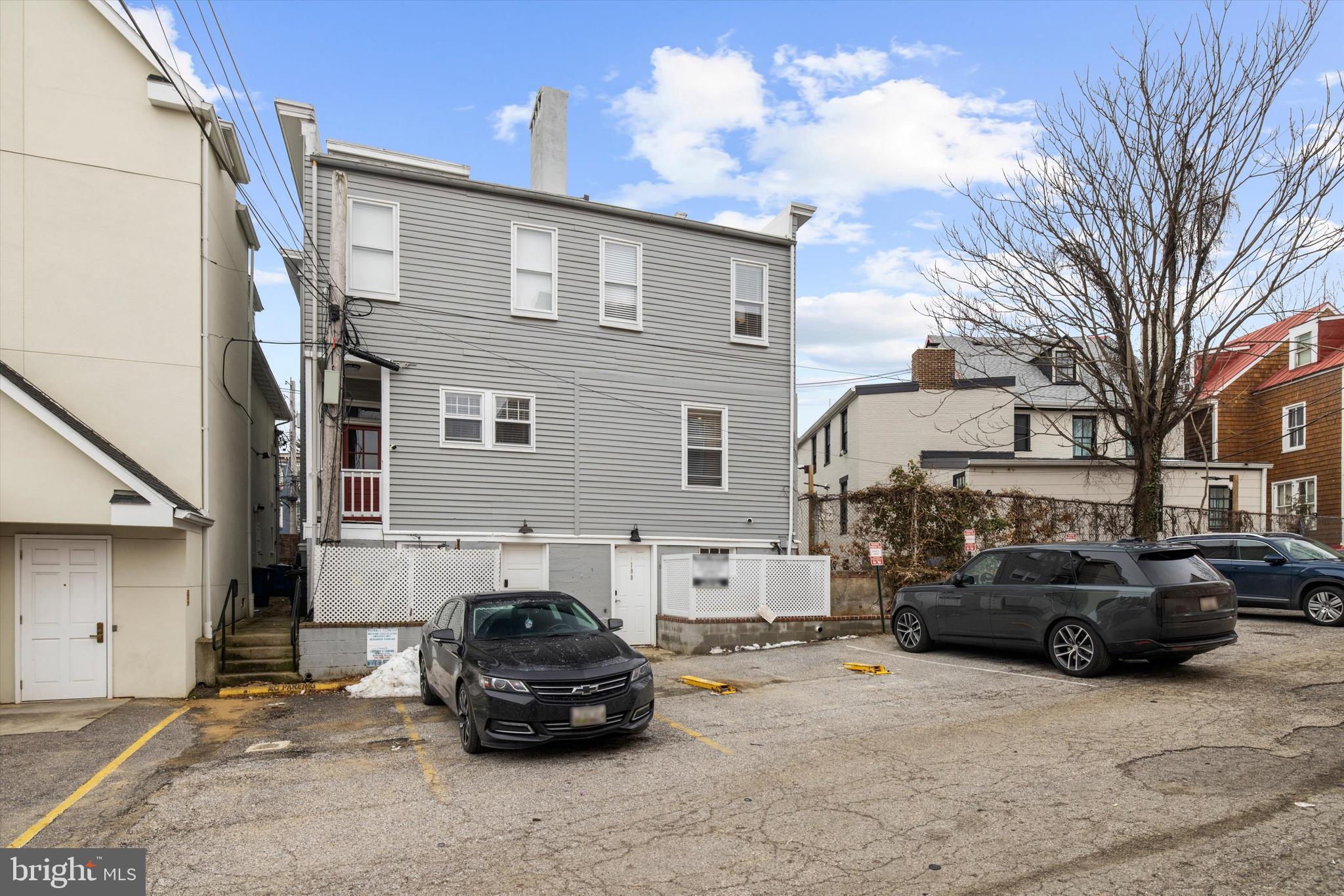 HISTORIC DISTRICT - Residential