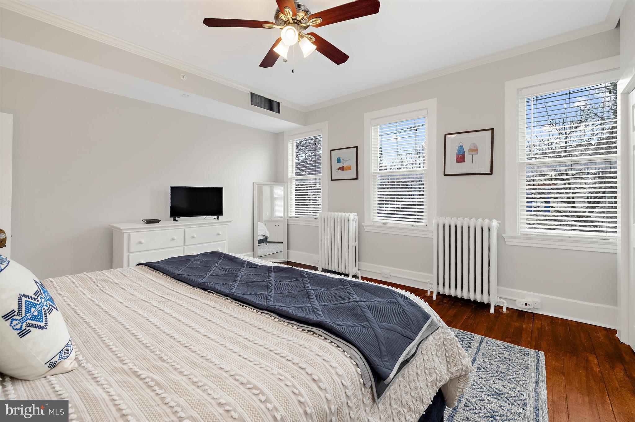 HISTORIC DISTRICT - Residential