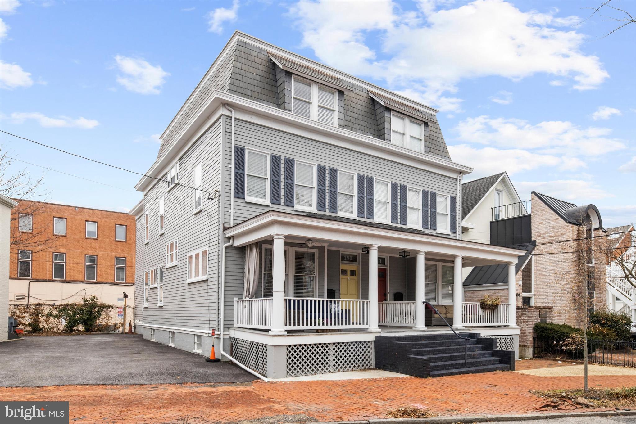 HISTORIC DISTRICT - Residential