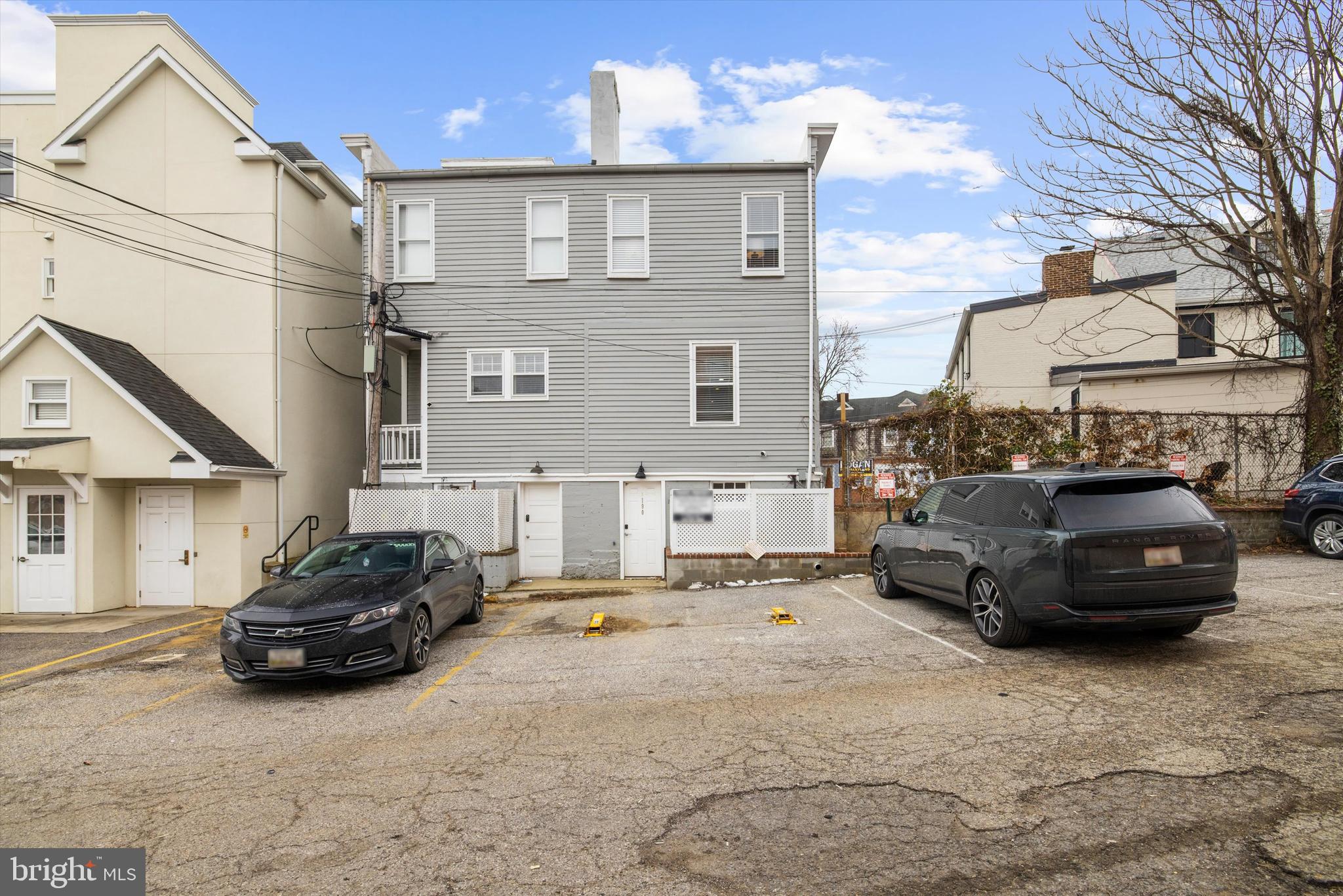 HISTORIC DISTRICT - Residential