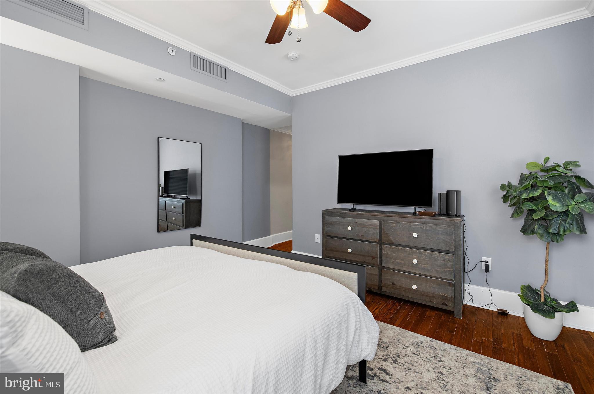 HISTORIC DISTRICT - Residential