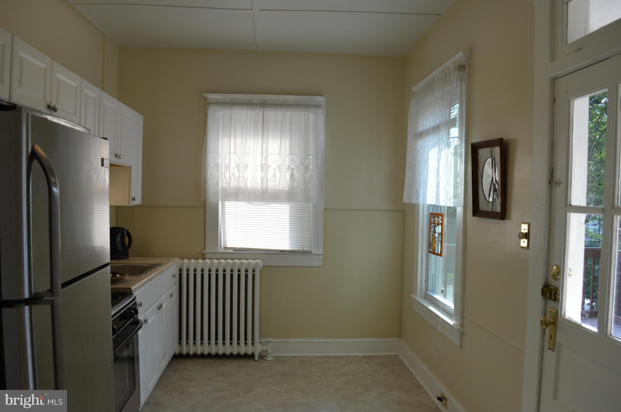 GLEN OAKS - Residential