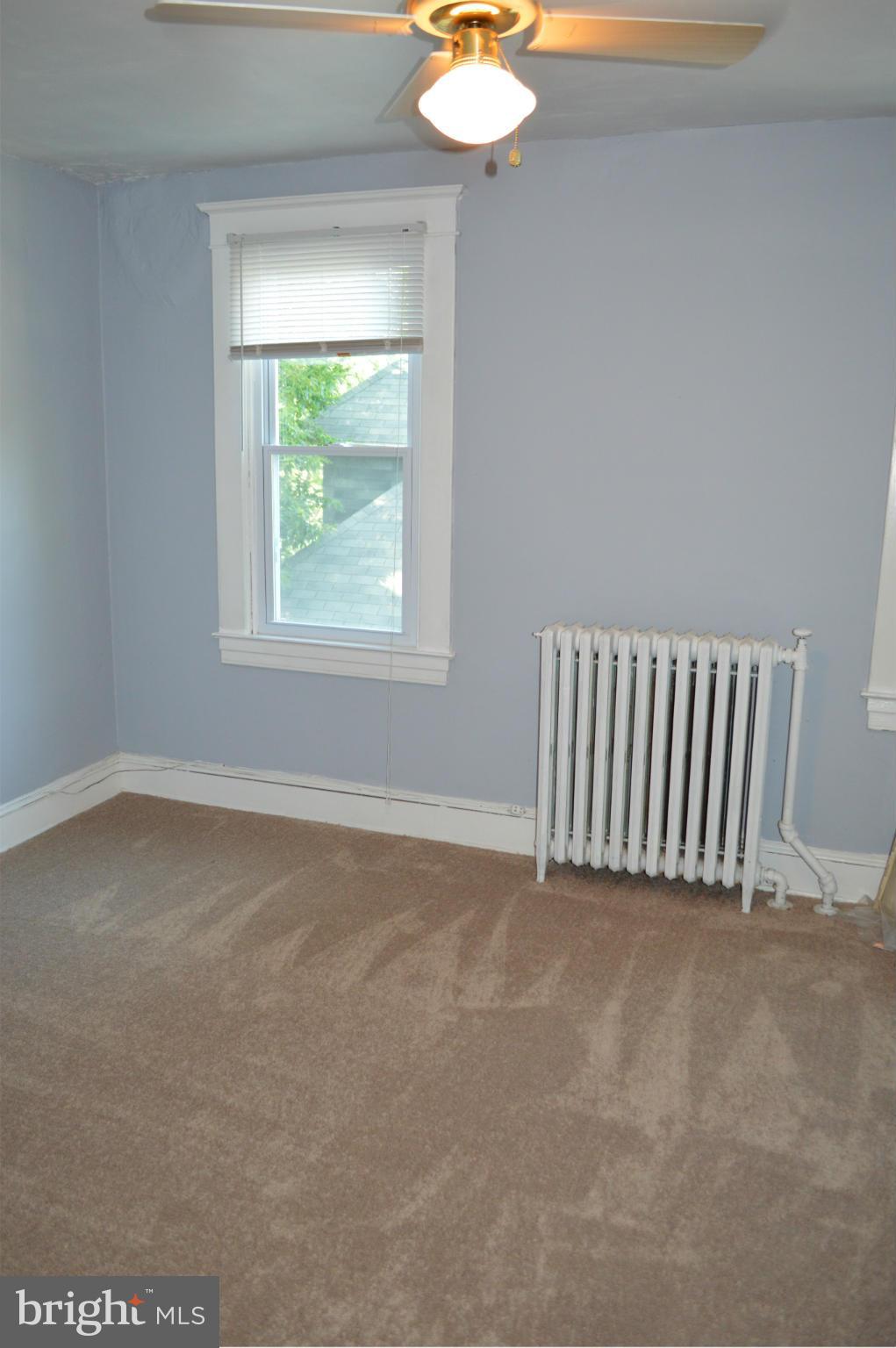 GLEN OAKS - Residential