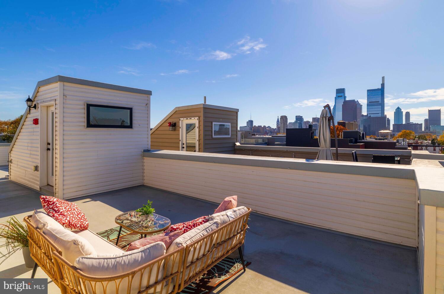 FAIRMOUNT - Residential