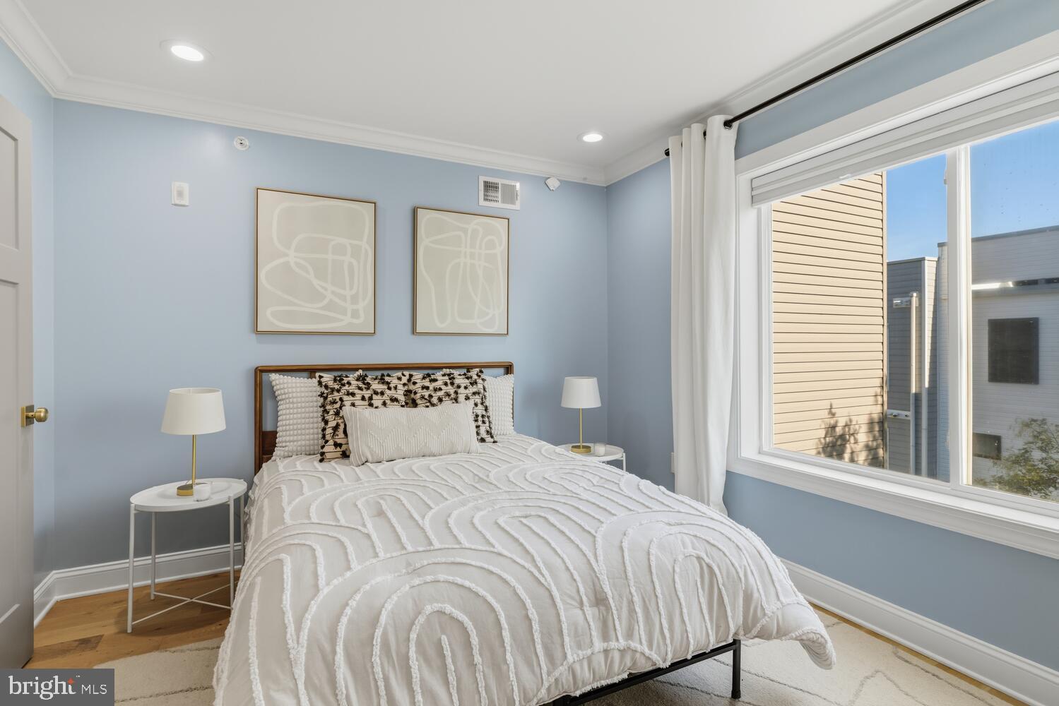 FAIRMOUNT - Residential