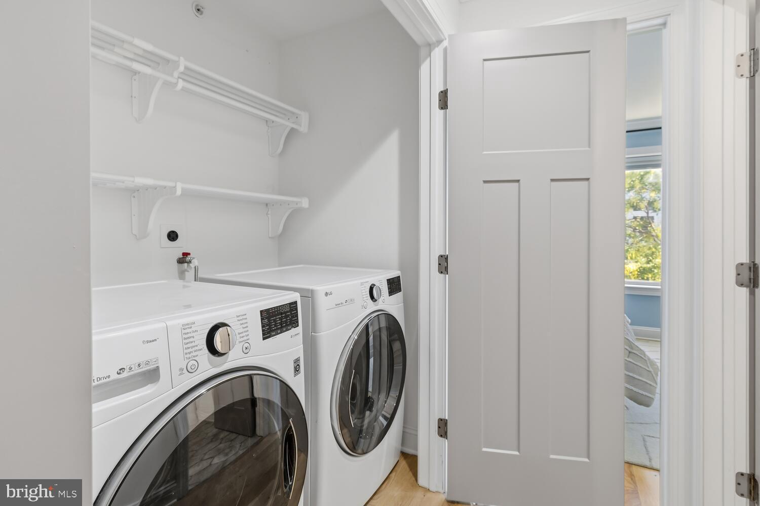 FAIRMOUNT - Residential