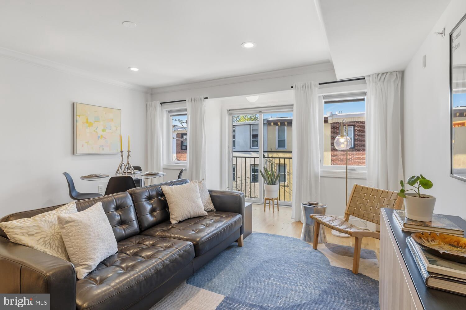 FAIRMOUNT - Residential