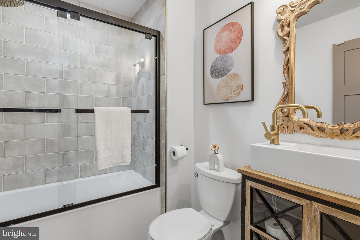 FAIRMOUNT - Residential