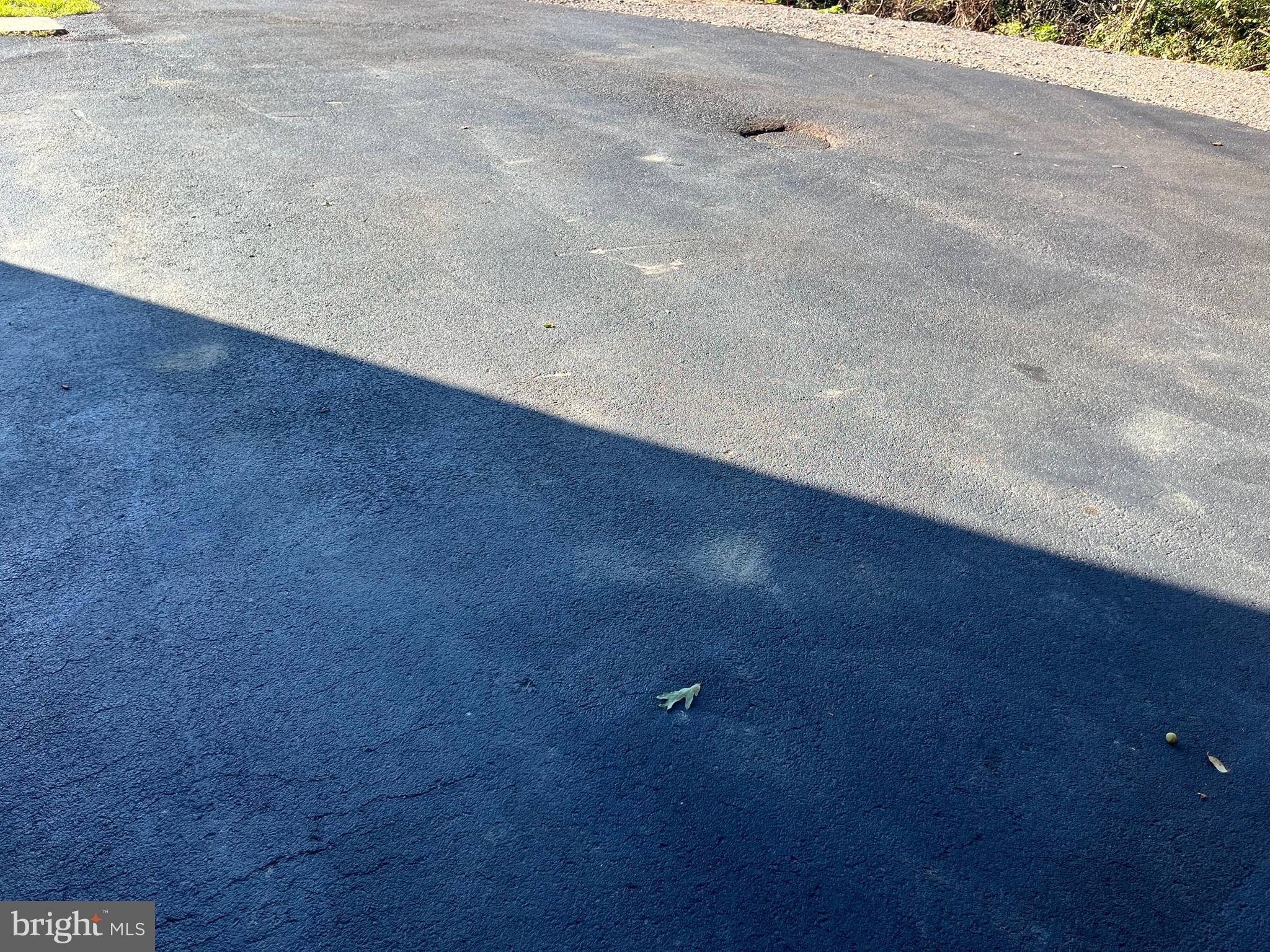 CRESAPTOWN - Residential