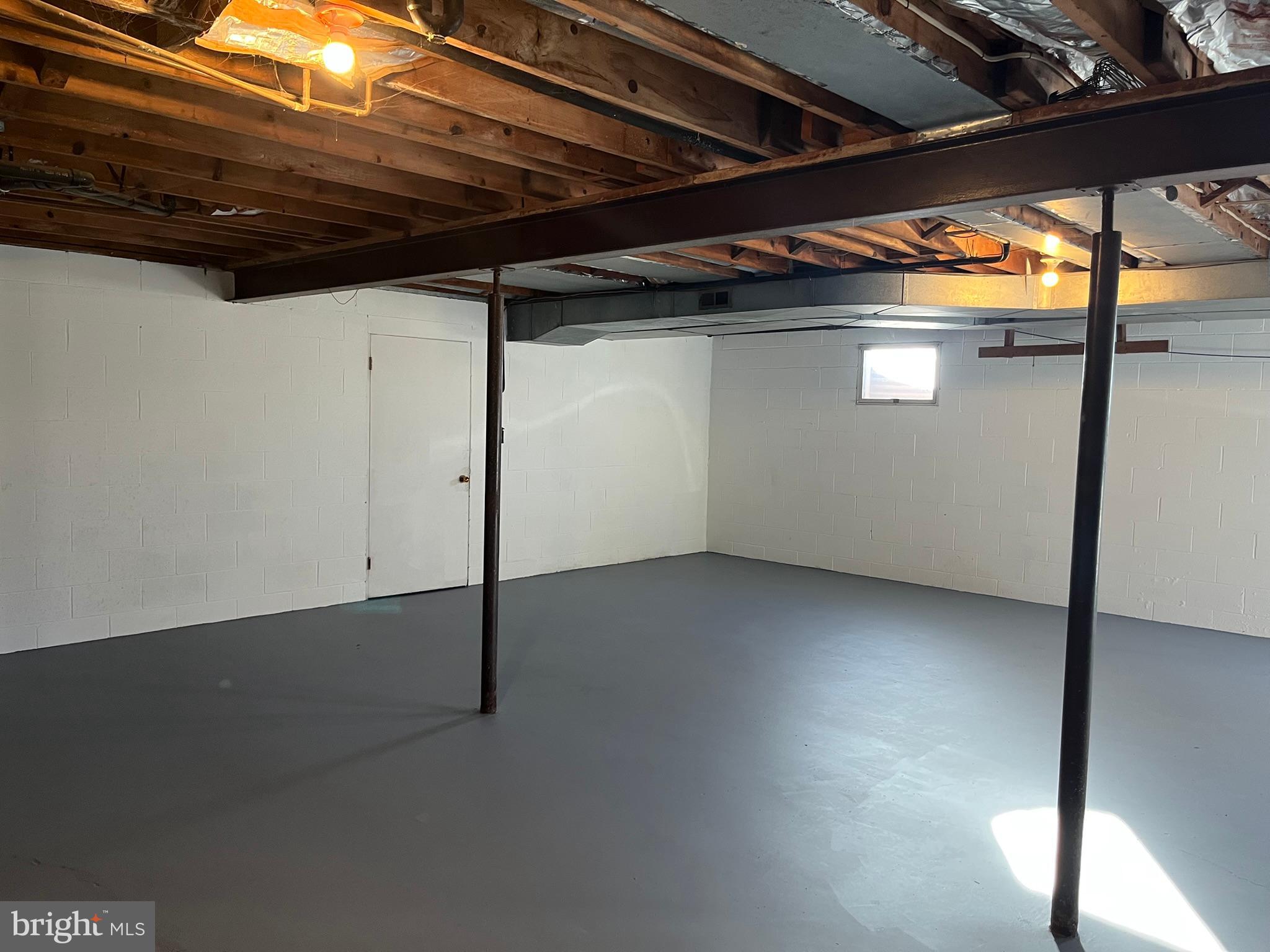 CRESAPTOWN - Residential