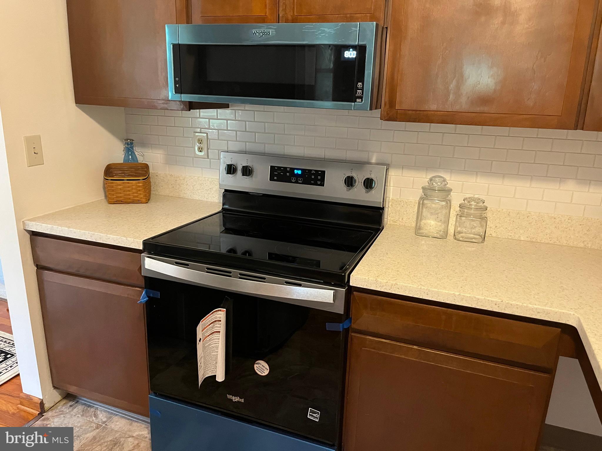 CRESAPTOWN - Residential