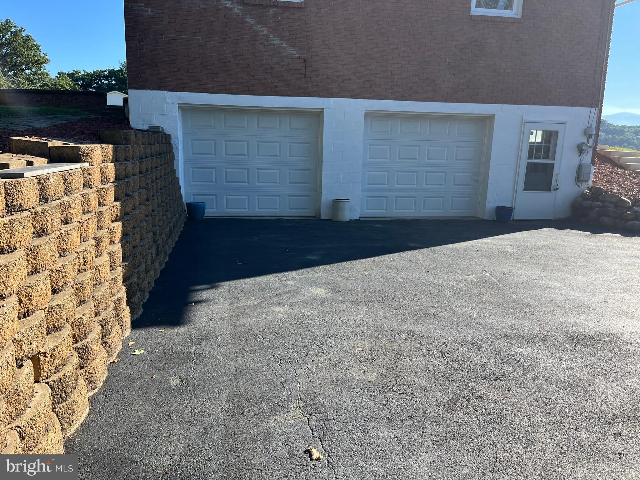 CRESAPTOWN - Residential