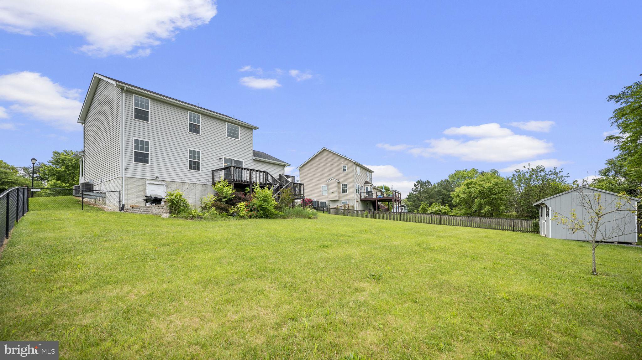 PEBBLE RIDGE - Residential