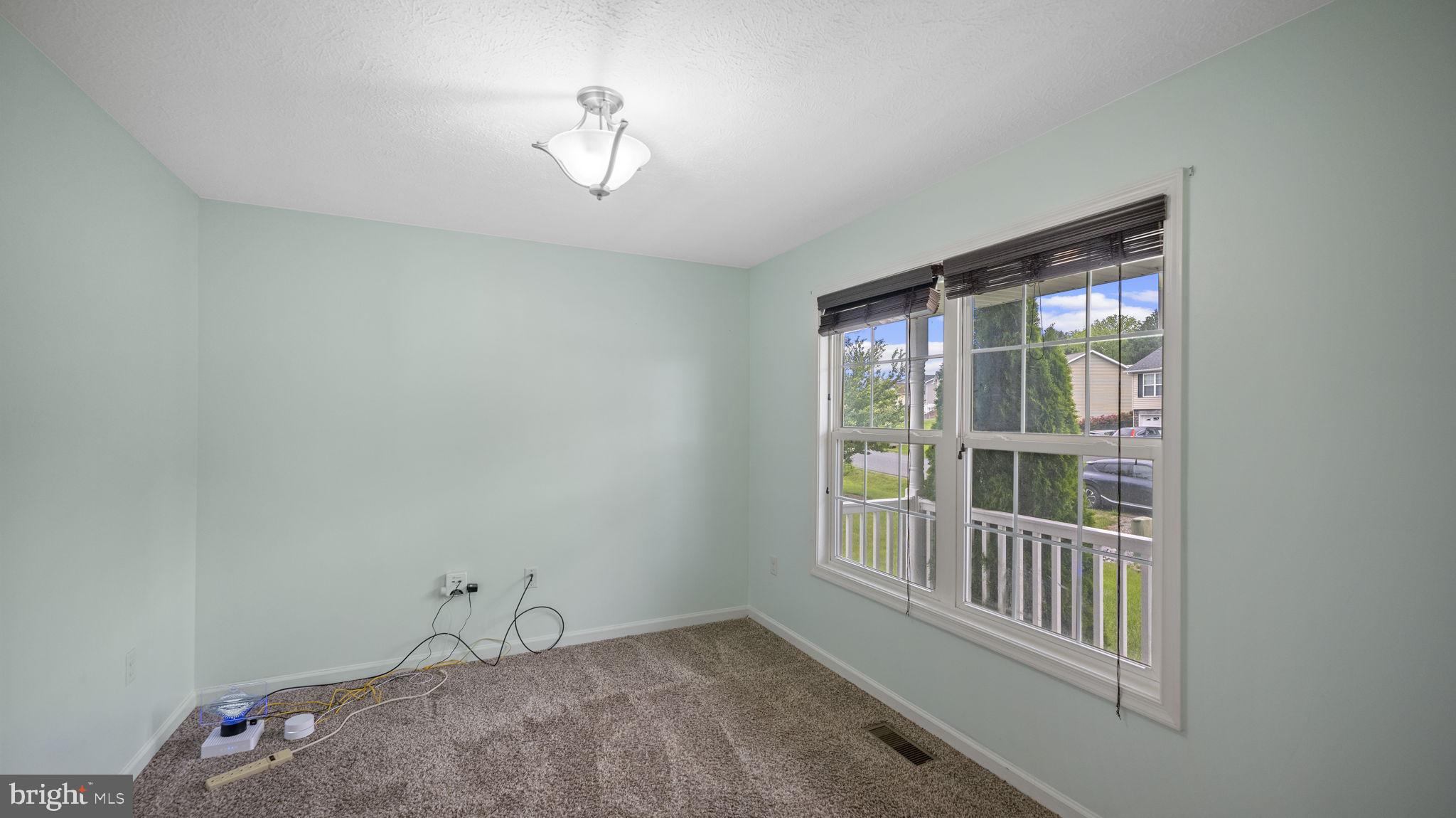 PEBBLE RIDGE - Residential