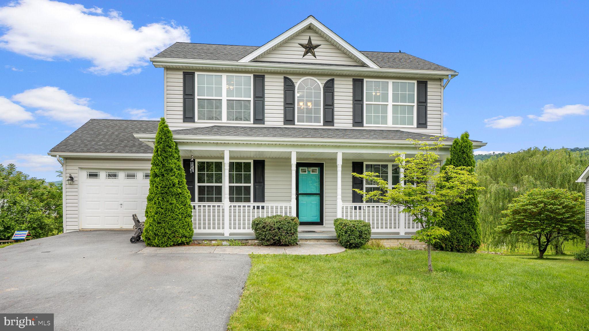 PEBBLE RIDGE - Residential