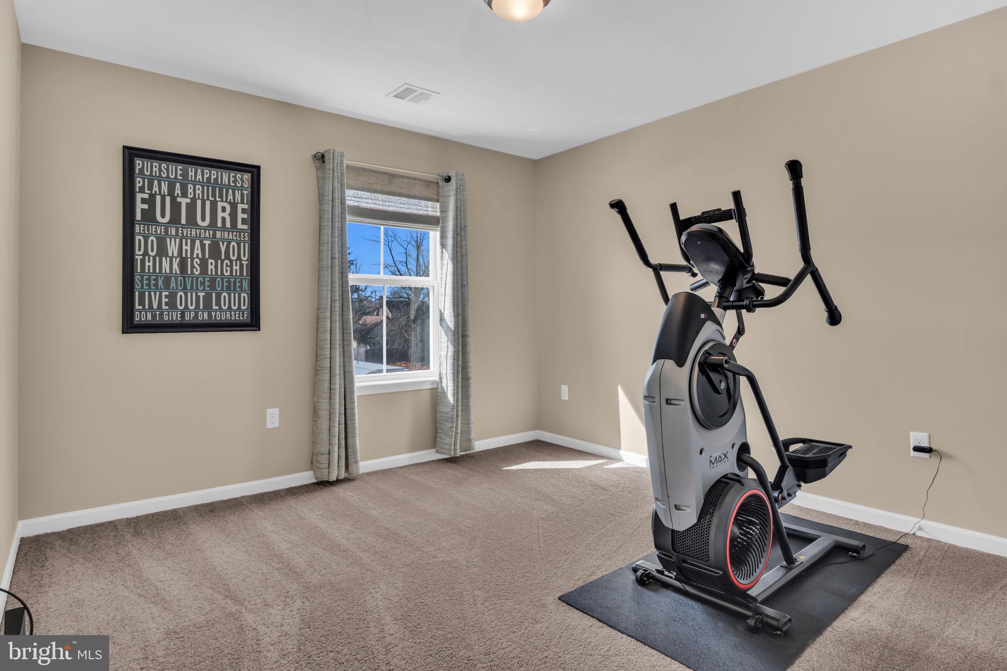 DICKINSON PLACE - Residential