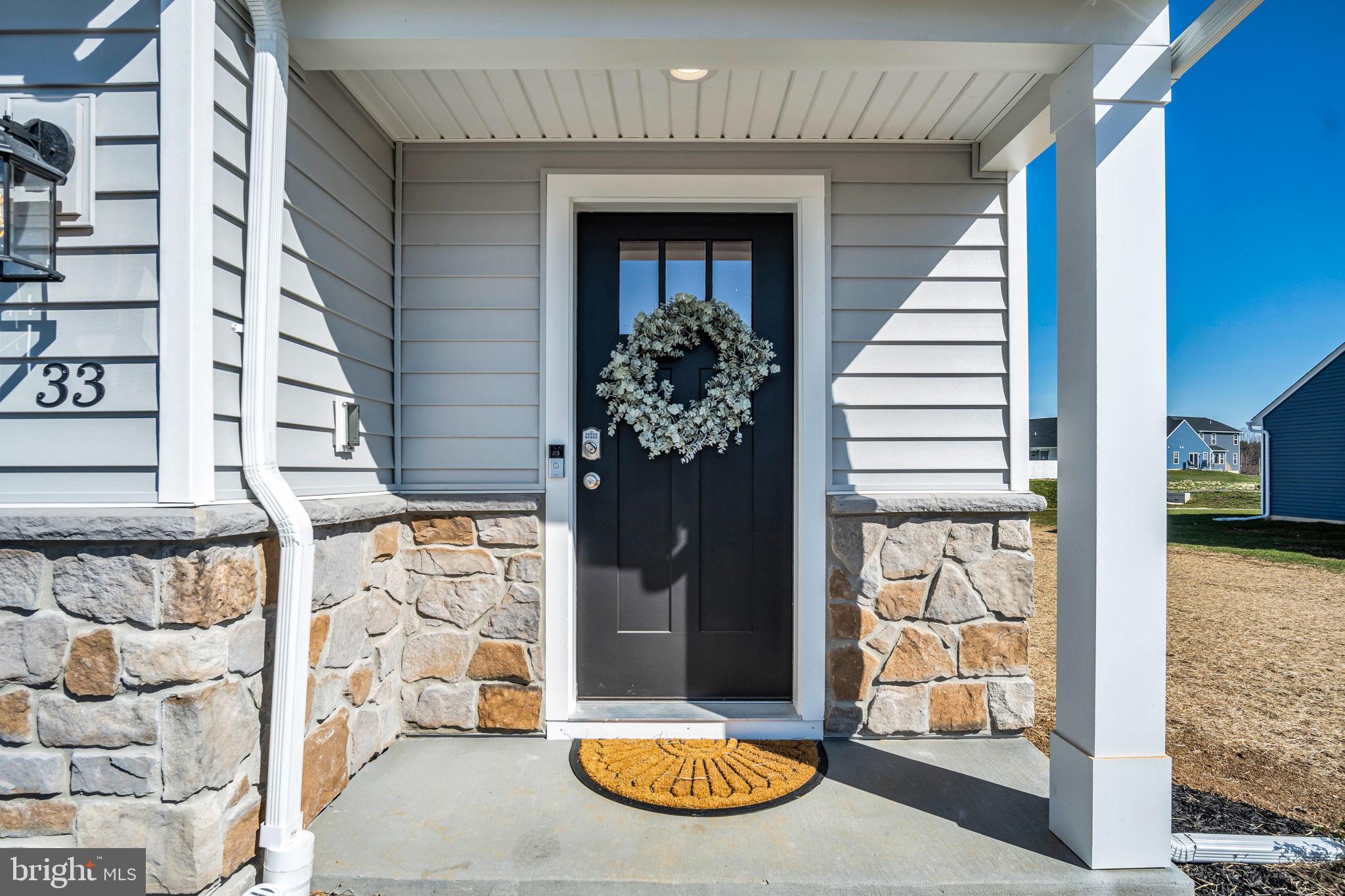 DICKINSON PLACE - Residential